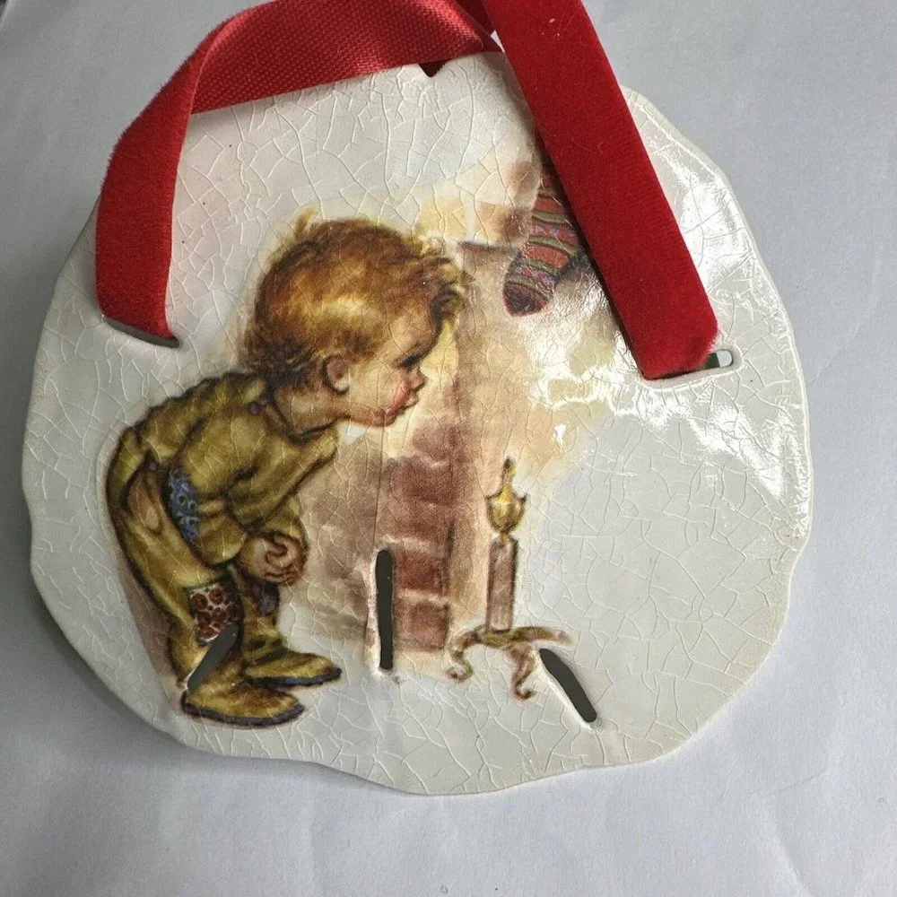 Vintage decorative sand dollar shell Christmas ornament‎ 4” diameter